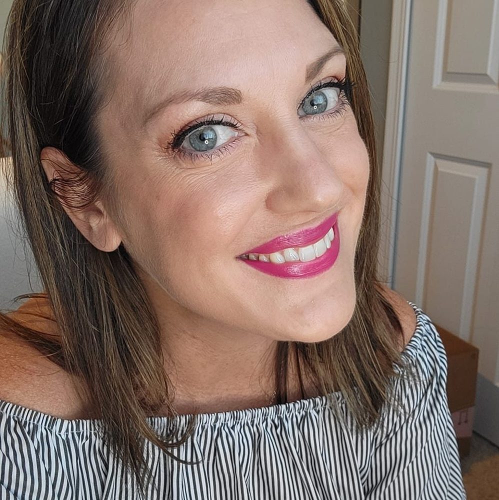 Meet your Posher, Angela